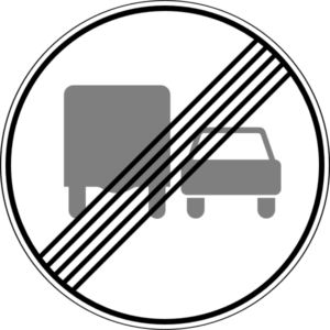 Дорожный знак 3.23 Конец зоны запрещения обгона грузовым автомобилям