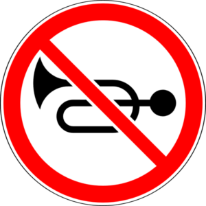 Дорожный знак 3.26 Подача звукового сигнала запрещена